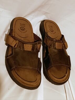 Earth Spirit Men’s Sandals – Size 10 | Brown Comfort Slides